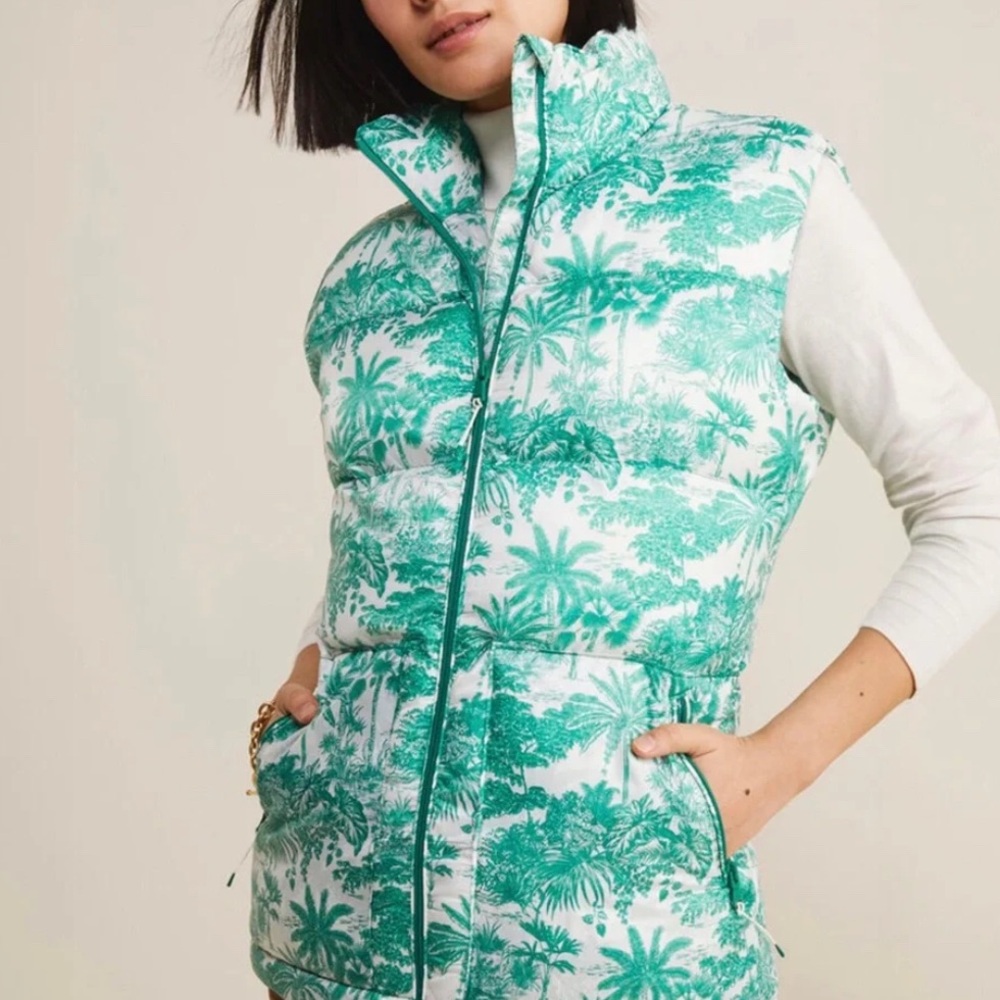 Vineyard Vines Performance Puffer Vest Green Palm Tree Toile Print - Kids M